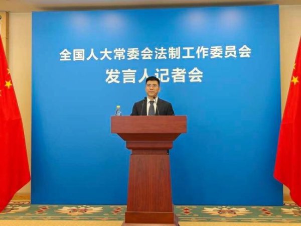 e路配资 组织胁迫未成年陪酒将被从严惩处 纳入治安管理处罚范畴